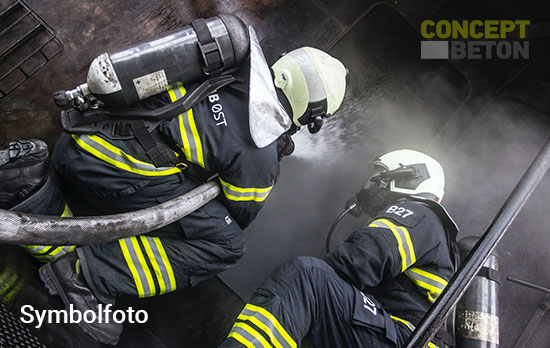 Brand in einem Garagenpark in Recklinghausen