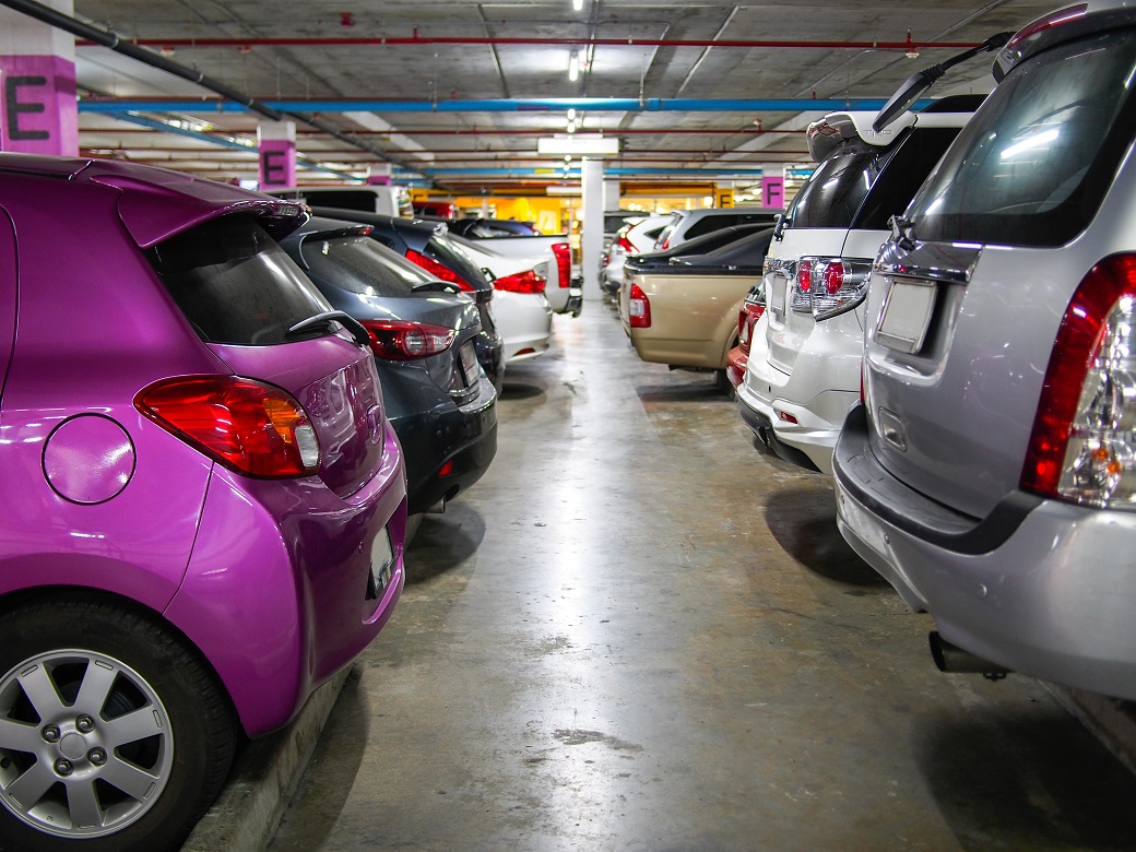 zu schmale parkplätze nicht nur in parkhäusern